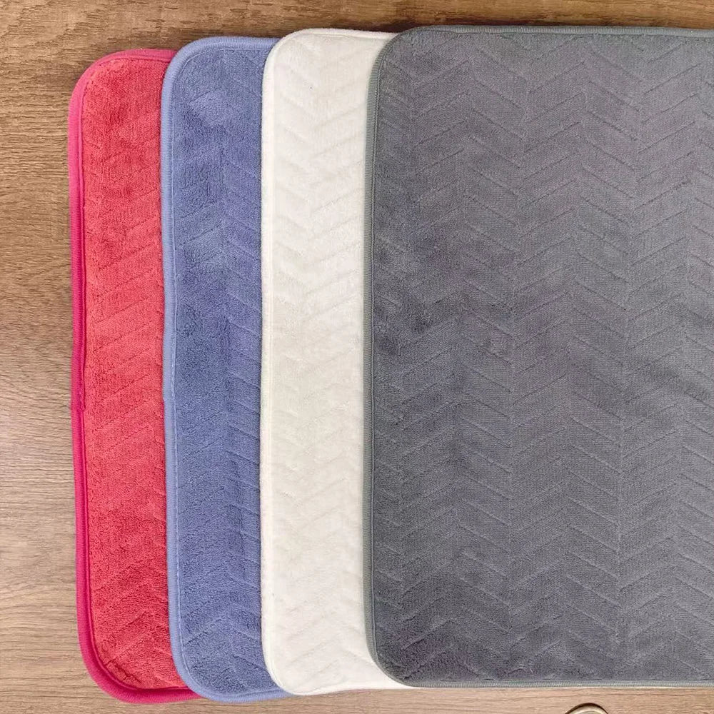 Customizable Water Absorbent Non-Slip Bathroom Floor Mat for Home & Hotel